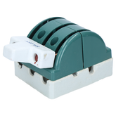 Switch doble tiro 3p 30amp. japone.
